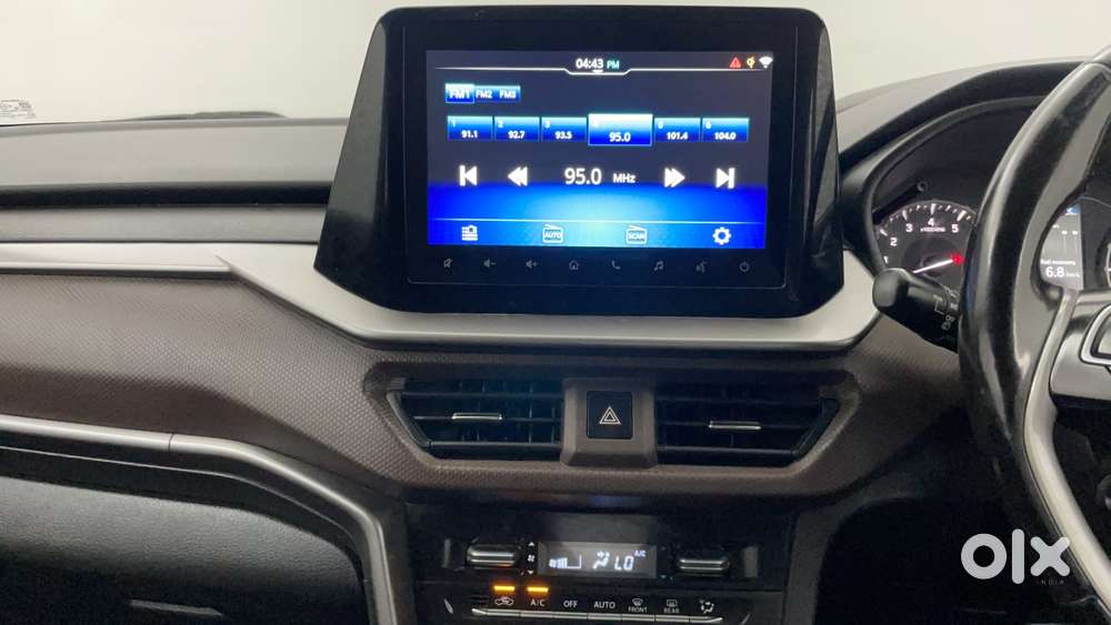 Maruti Suzuki Vitara Brezza 1.5 Zxi Plus At Dual Tone, 2022, Petrol