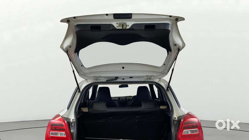 Maruti Suzuki Swift Vvt Lxi, 2022, Petrol