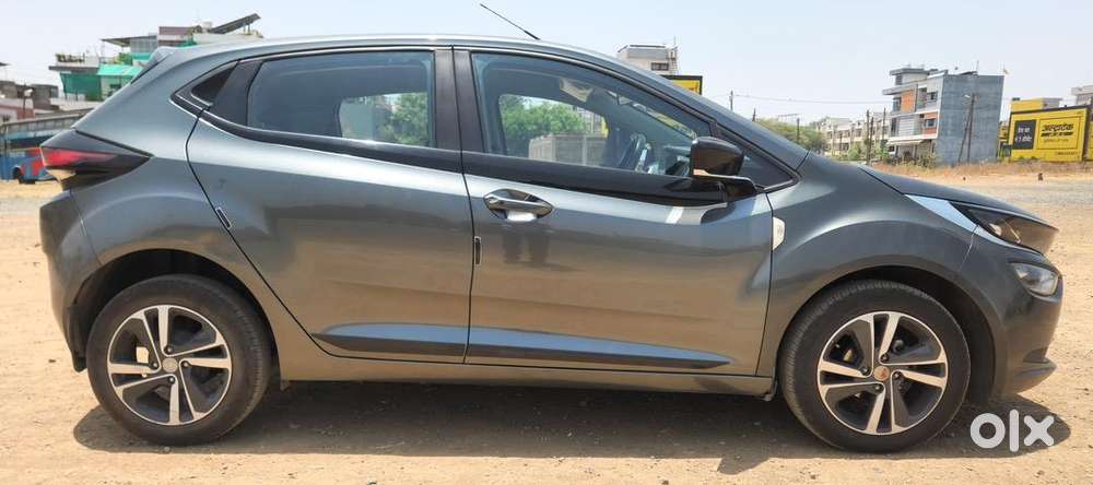 Tata Altroz 2023 Petrol Well Maintained