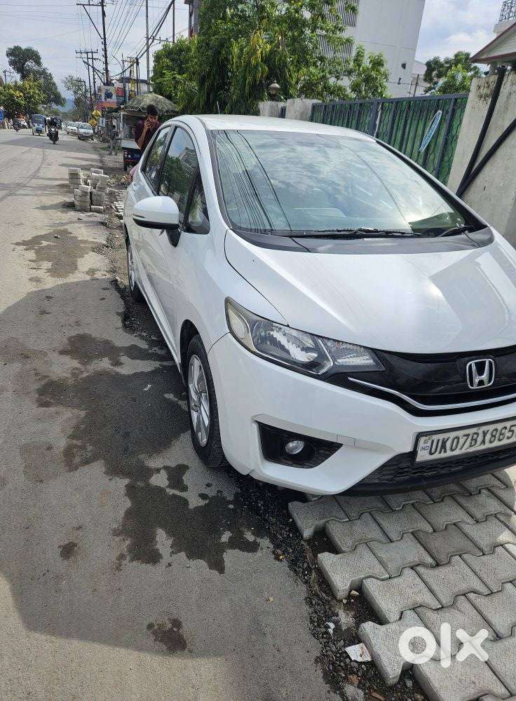 Honda Jazz V Mt Privilege, 2017, Petrol