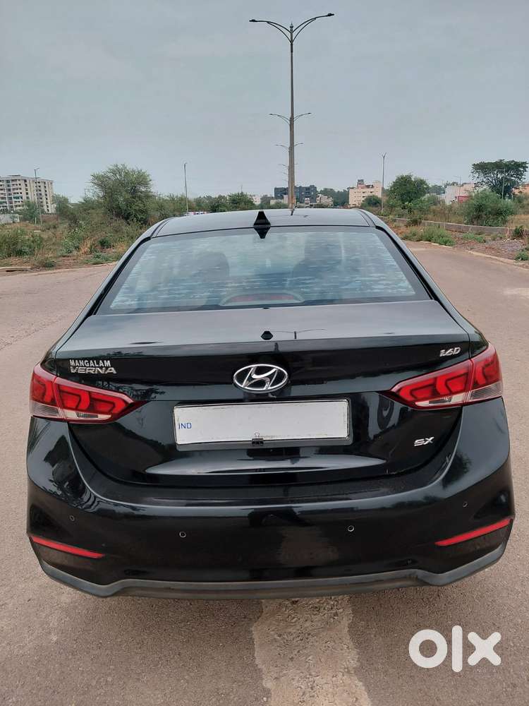 Hyundai Verna Crdi 1.6 At Sx Option, 2019, Diesel