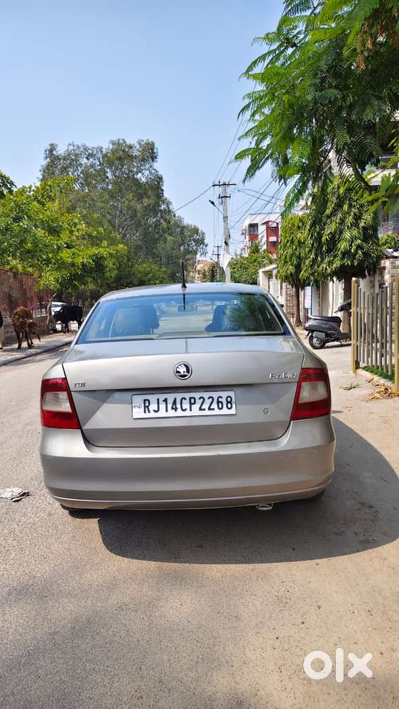 Skoda Rapid Elegance 1.6 Tdi Cr Manual, 2012, Diesel