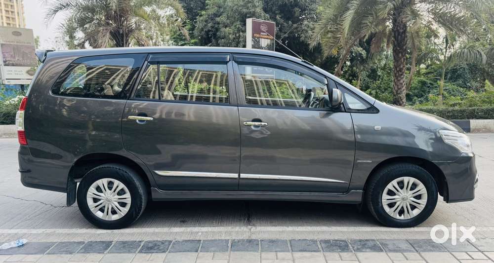 Toyota Innova 2.5 G (diesel) 8 Seater, 2015, Diesel