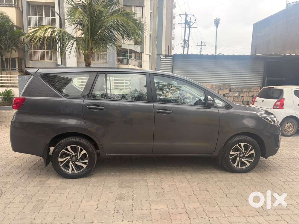 Toyota Innova Crysta 2.4 G Mt, 2021, Diesel