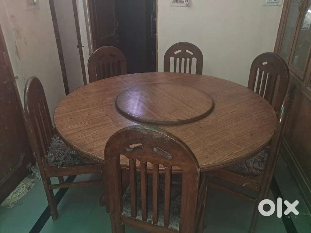 Dinning table