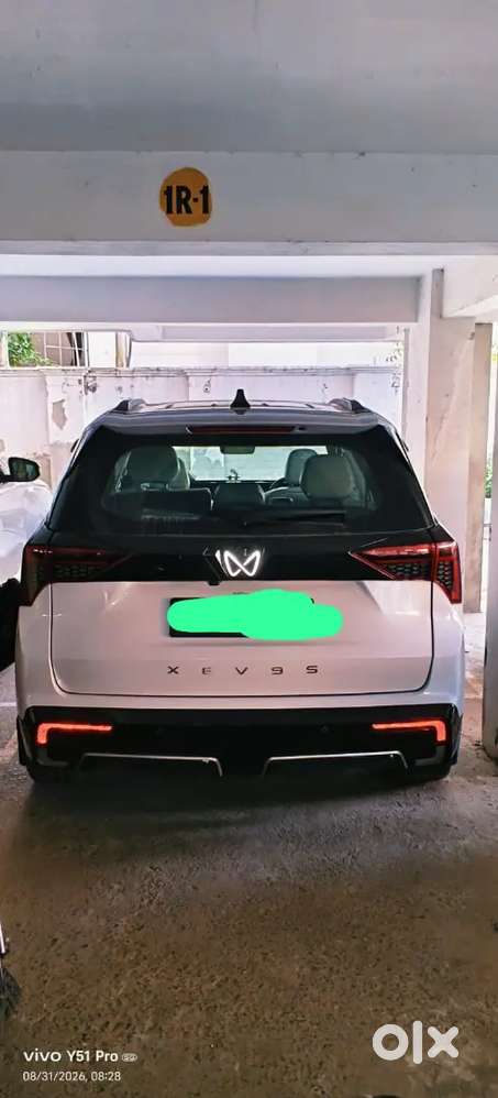 Mahindra Xev Electric 2026