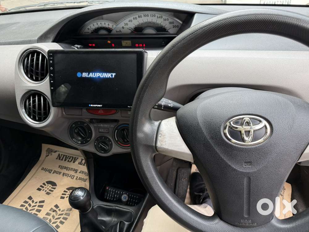 Toyota Etios 2010-2012 V, 2011, Petrol