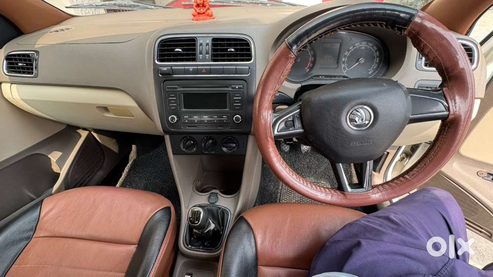Skoda Rapid Elegance 2014 Diesel