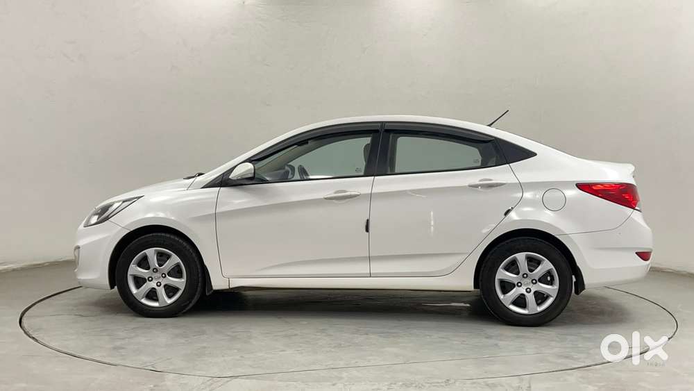 Hyundai Verna 1.6 Ex Vtvt, 2014, Petrol