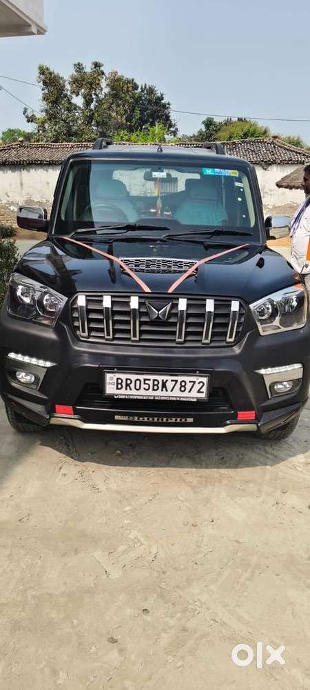 Mahindra Scorpio Classic 2025 Diesel 17900 Km Driven