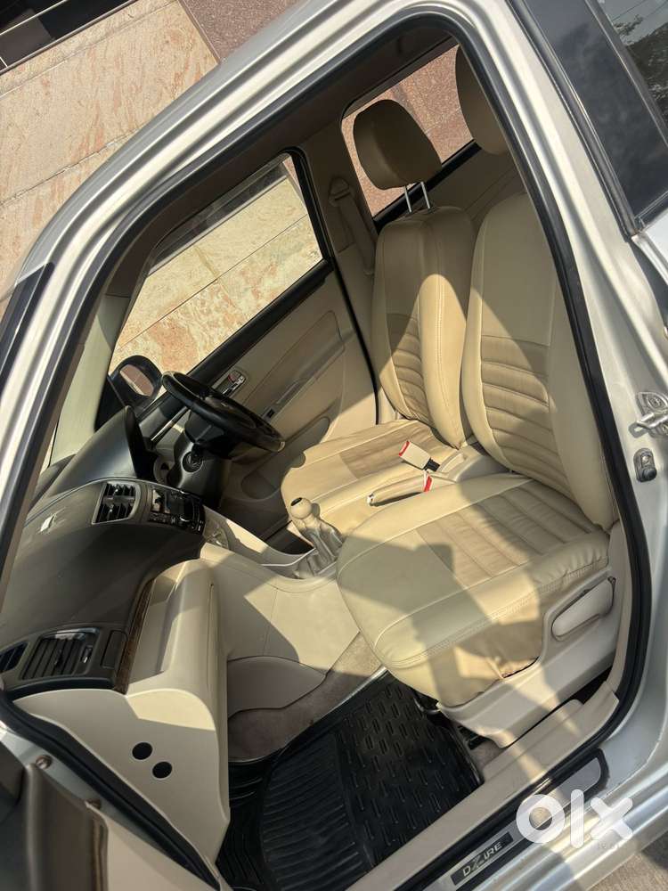 Maruti Suzuki Swift Dzire Vxi Optional, 2015, Petrol