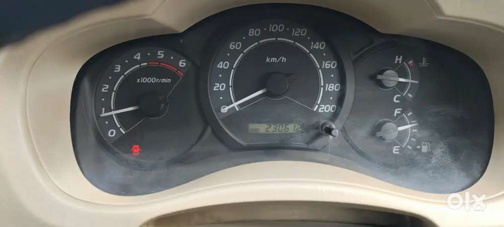 Toyota Innova 2010 Petrol Manual 200000 Km