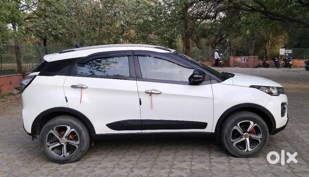 Tata Nexon (brand New Smooth)