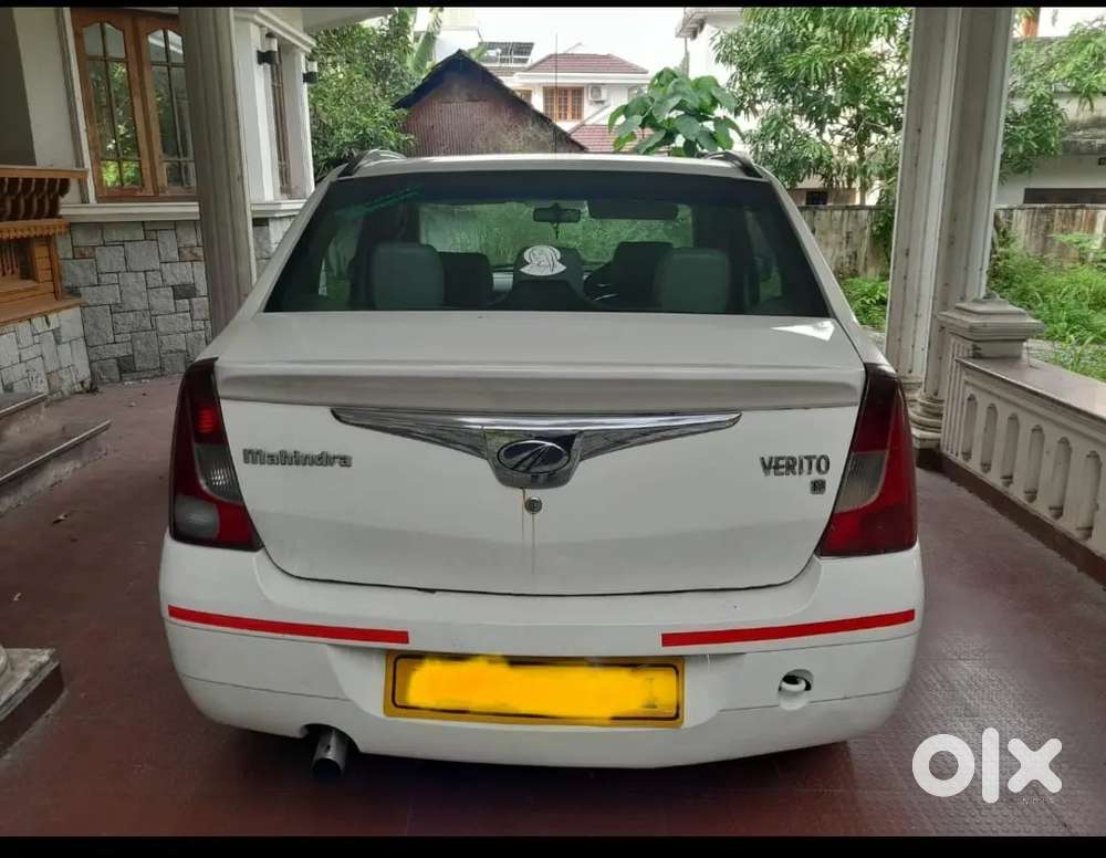 Mahindra Verito 1.5 D2 2011