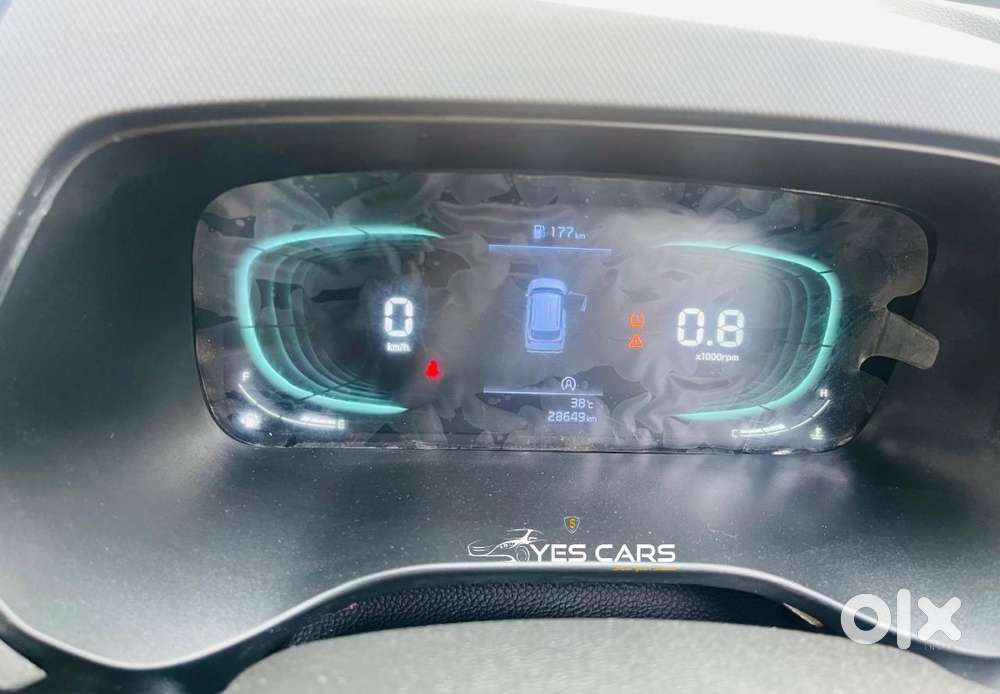 Kia Carens 1.4 Prestige 7 Str, 2023, Petrol