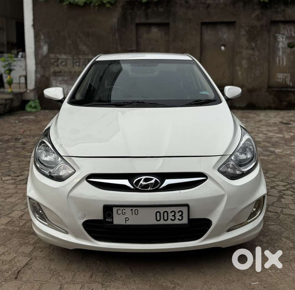 Hyundai Verna Fluidic 1.6 Vtvt Sx Opt, 2014, Petrol