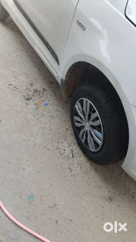 Maruti Suzuki Swift Dzire 2017model Vdi
