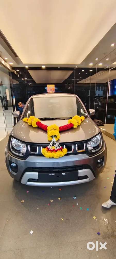 शो रूम गाडी आहे 19 महिने झालेत 4.40/- लोन अमाऊंट बाकी आहे