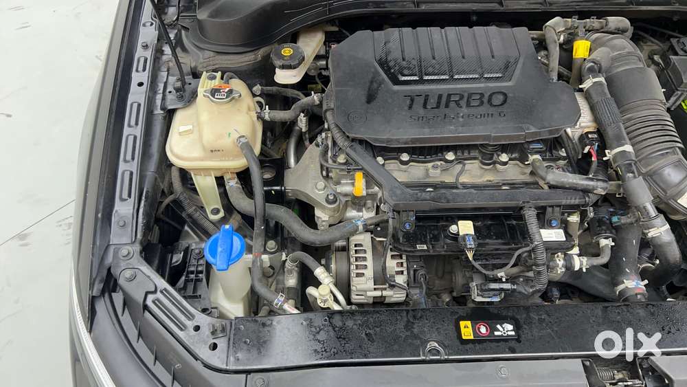 Hyundai Verna 1.5 Sx Turbo Petrol Mt, 2023, Petrol