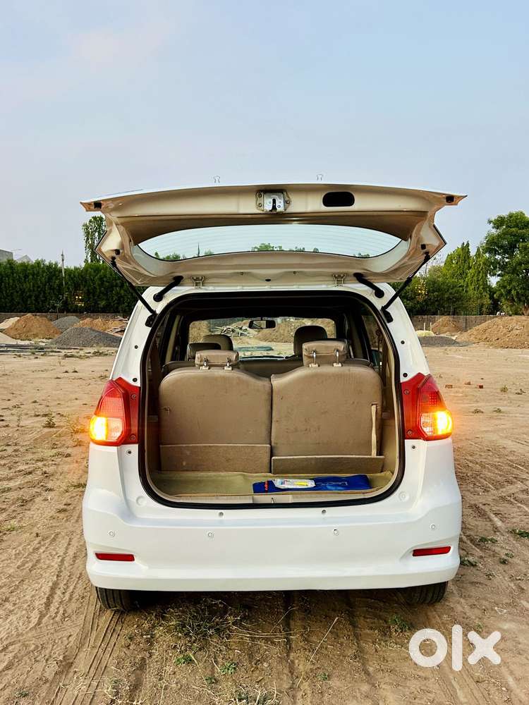 Maruti Suzuki Ertiga Zdi Shvs, 2017, Diesel