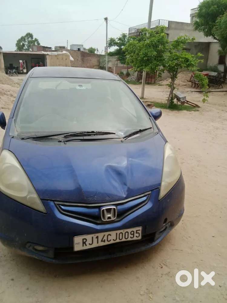 Honda Jazz पेट्रोल 2009 गाड़ी