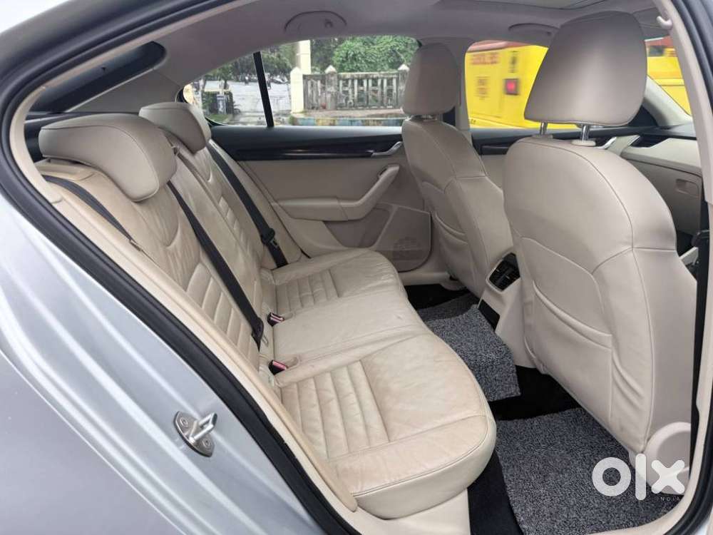 Skoda Slavia Style 1.0l Tsi At, 2018, Petrol