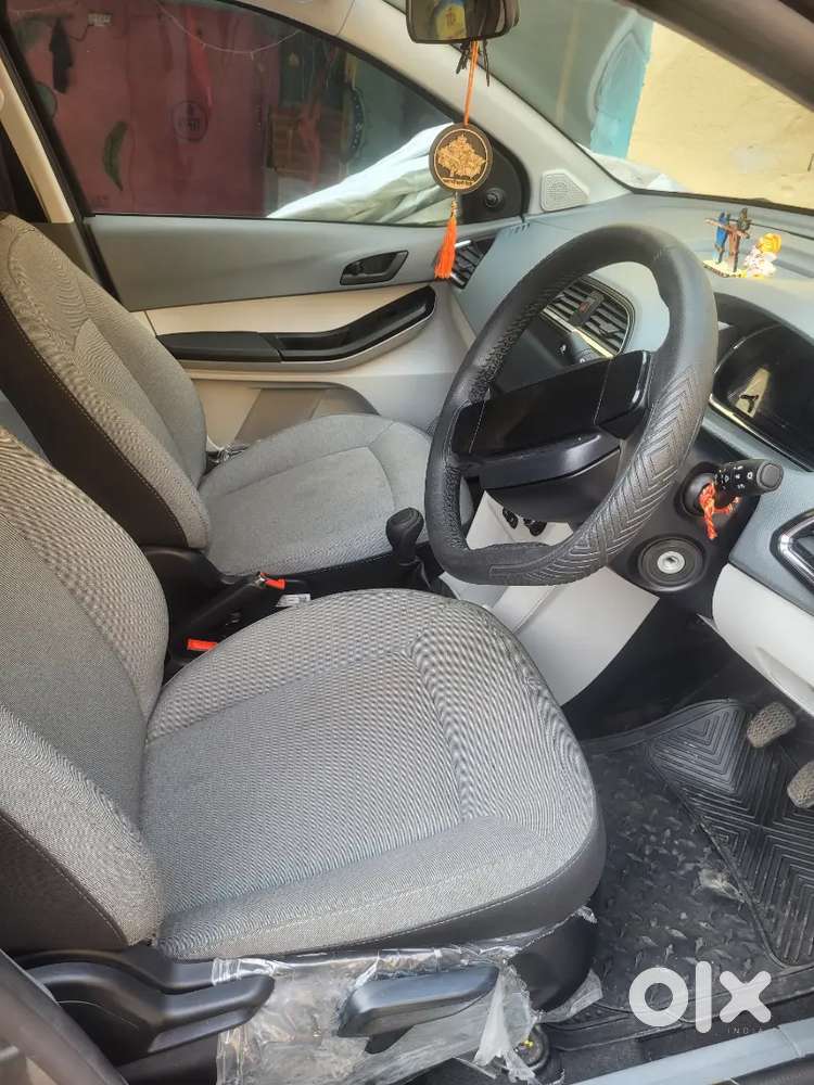 Tata Tiago Xm 2025