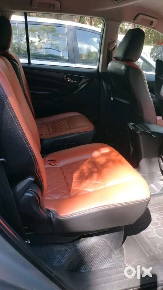 Toyota Innova Crysta 2019 Diesel 217000 Km Driven