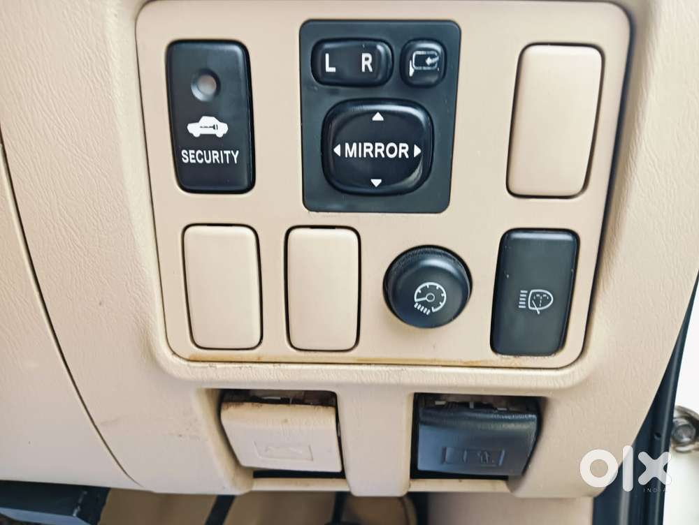 Toyota Fortuner 4x2 Manual, 2015, Diesel