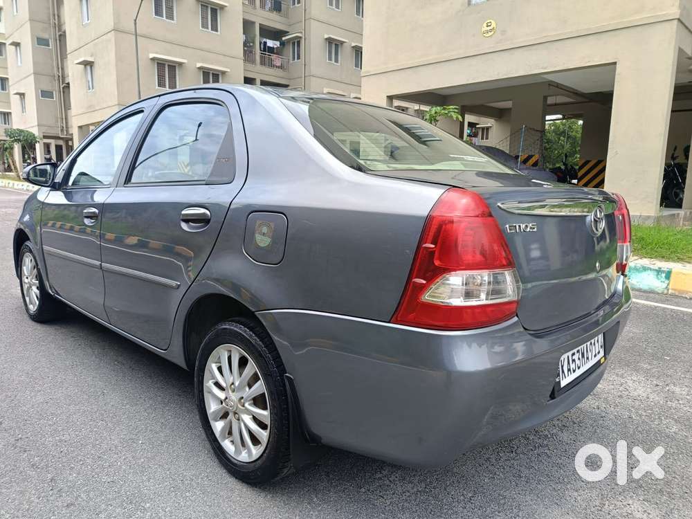 Toyota Etios 2013-2014 V, 2013, Petrol