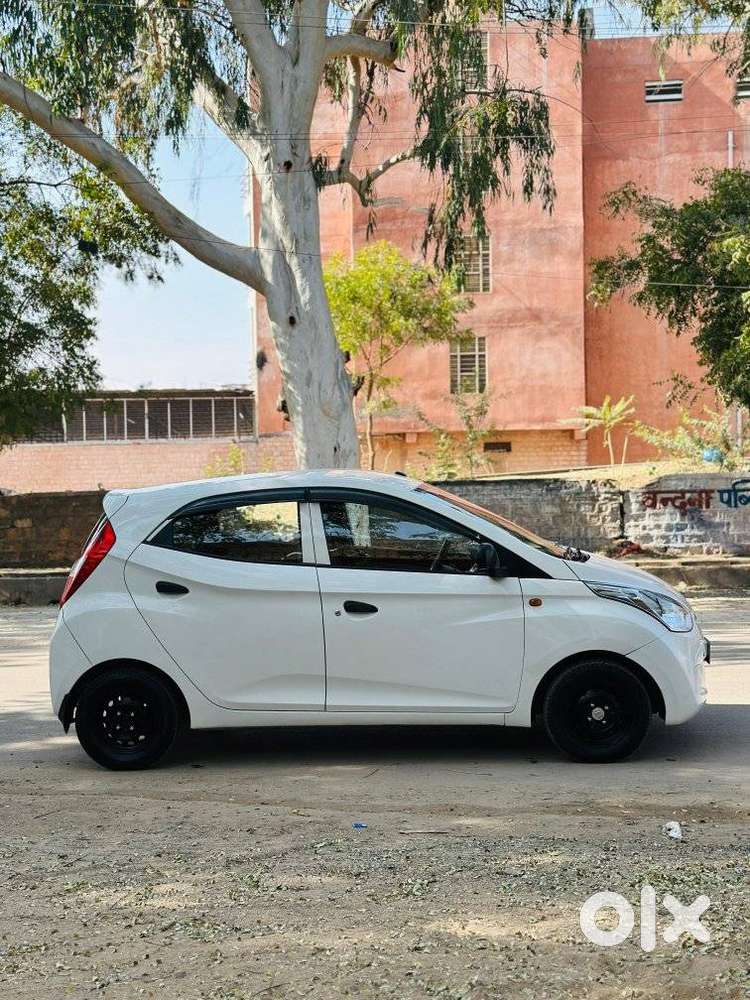Hyundai Eon Era +, 2018, Petrol