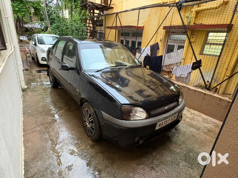 Ford Ikon 2005 Model