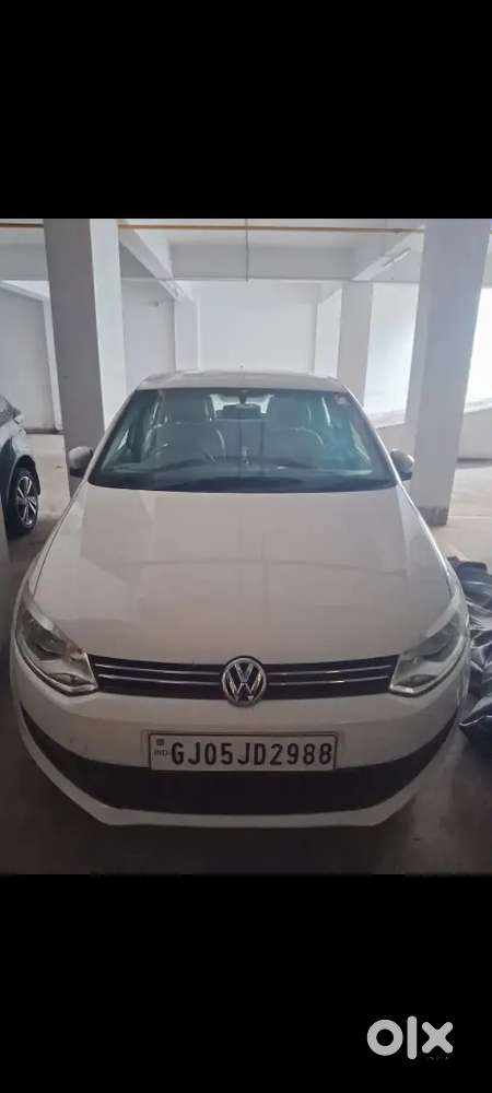 Volkswagen Polo 2013 Petrol 60000 Km Driven