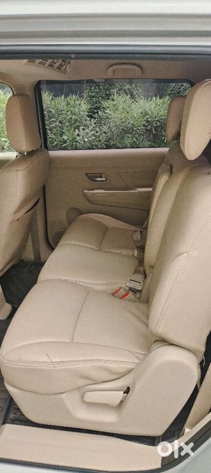 Maruti Suzuki Ertiga 1.5 Vxi, 2023, Petrol