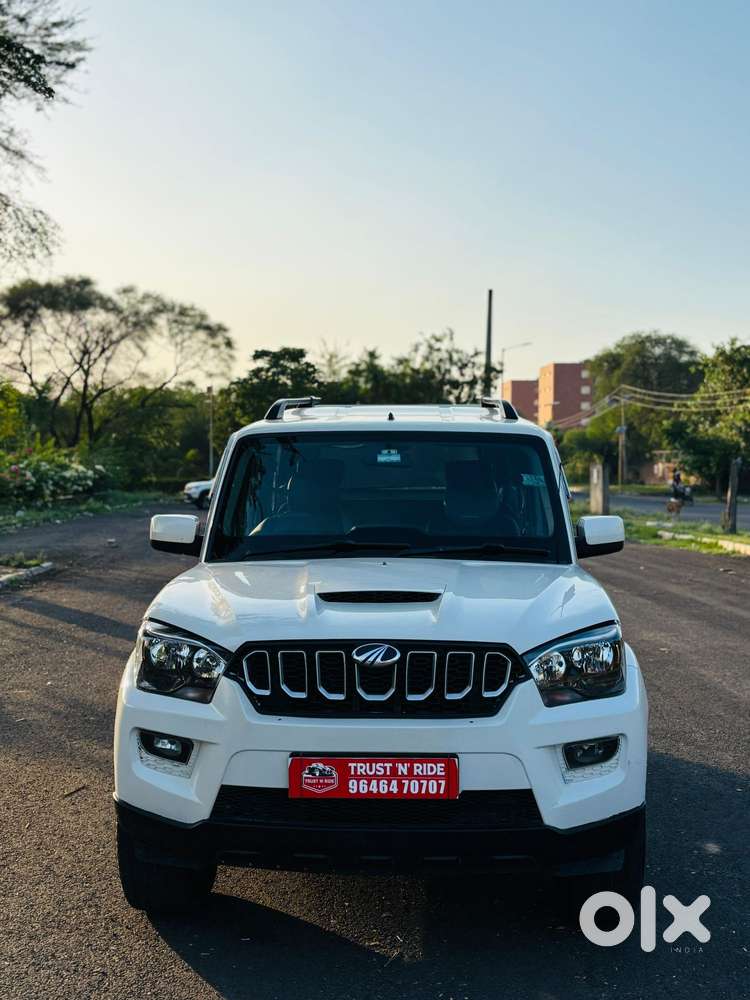 Mahindra Scorpio S4 4wd, 2016, Diesel