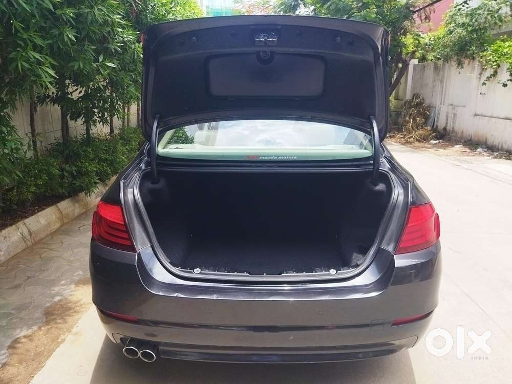 Bmw 5 Series 523i Sedan, 2010, Petrol