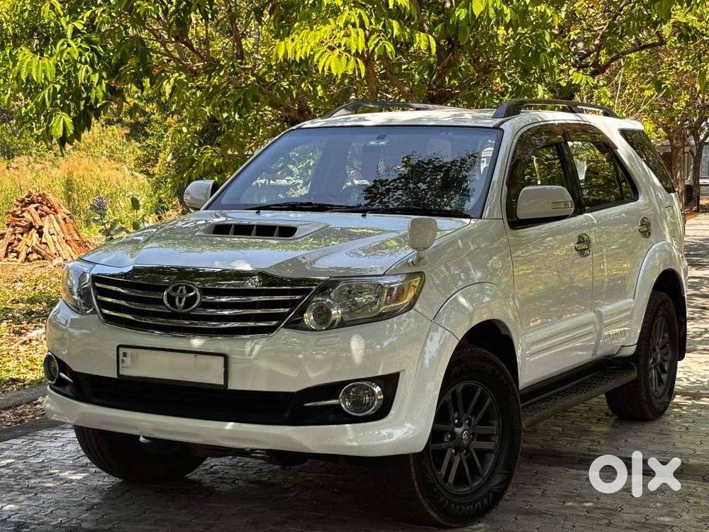 Toyota Fortuner 3.0 4x2 Automatic, 2015, Diesel