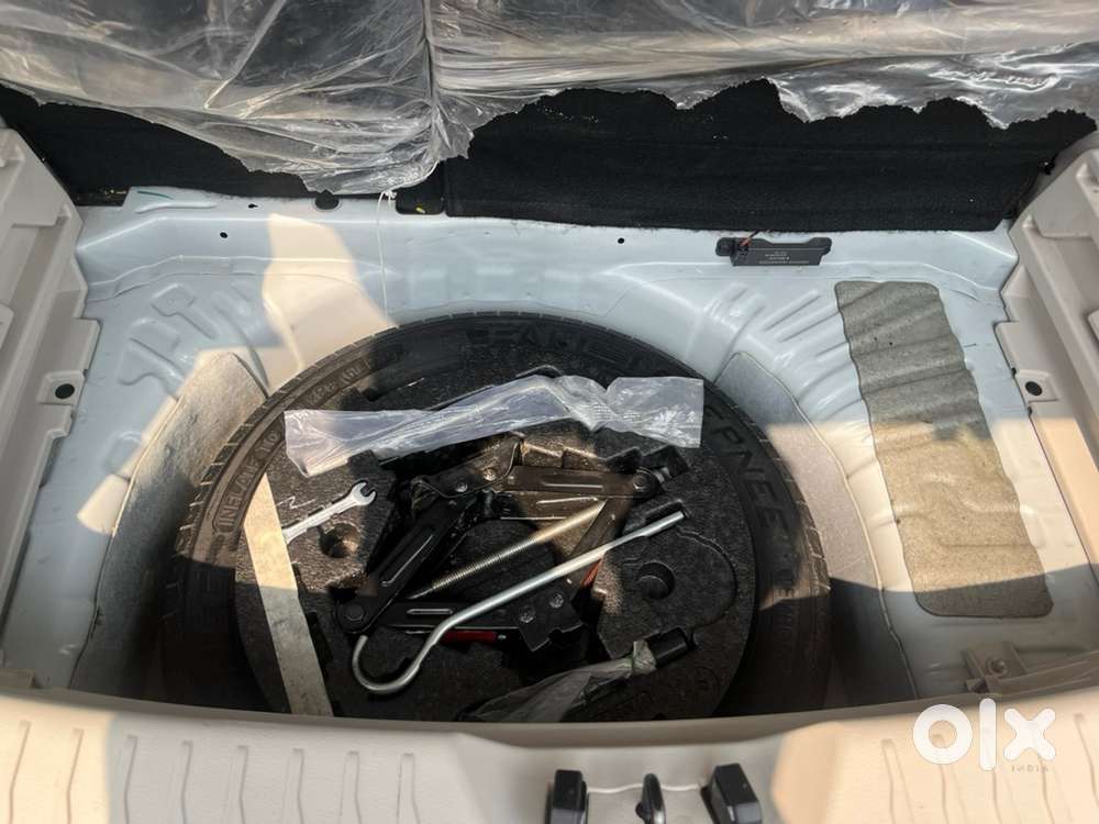 Mahindra Xuv300 Turbosport 2024 Petrol Good Condition