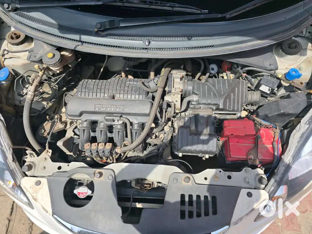 Honda Amaze 2015 Cng On Paper.