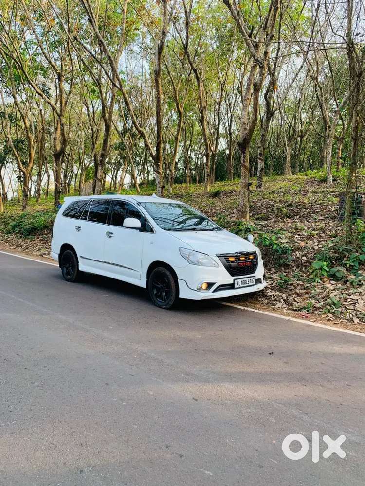 Toyota Innova 2010 Diesel 190000 Km Driven
