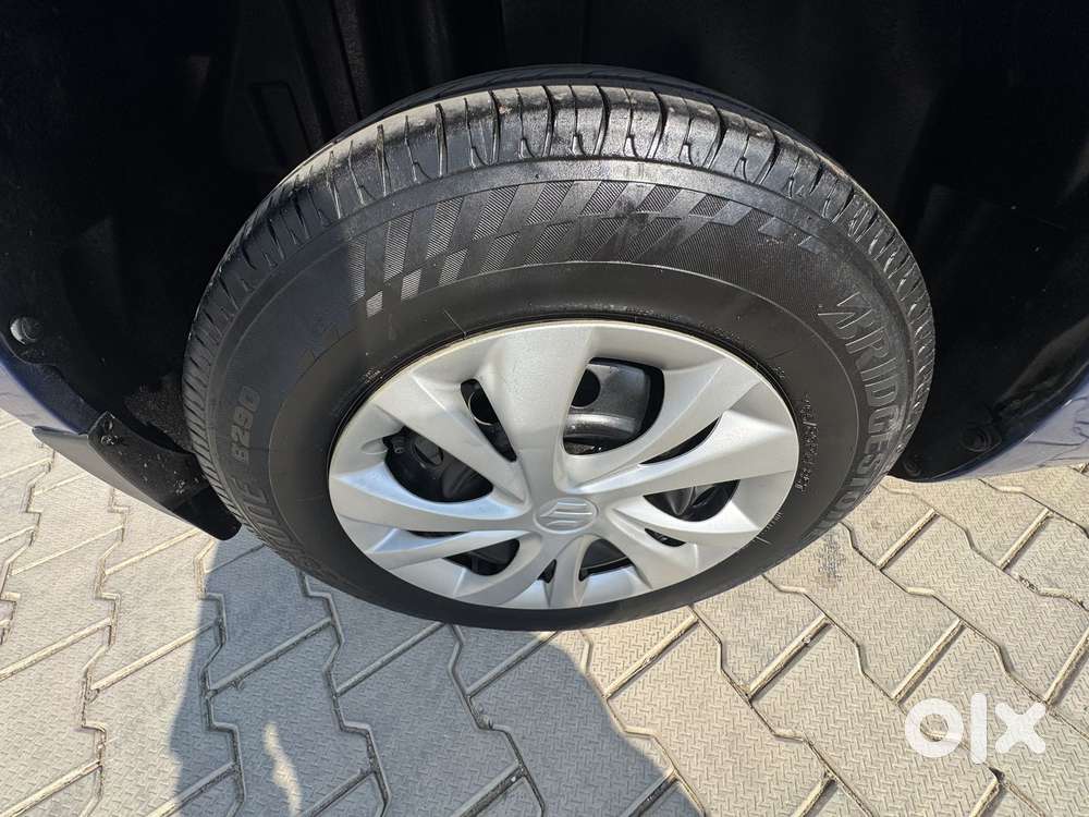 Maruti Suzuki Swift 2011-2014 Vxi, 2012, Petrol