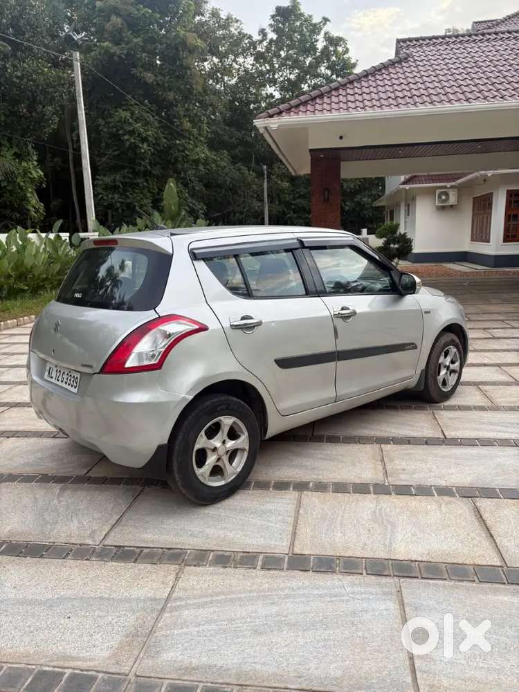 Maruti Swift Rs 2012