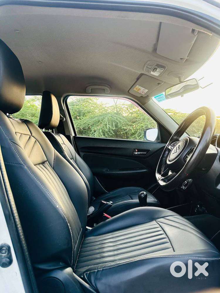 Maruti Suzuki Swift Vxi + Manual, 2024, Petrol