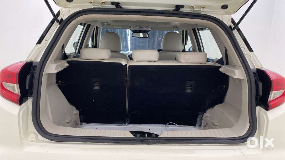 Mahindra Xuv300 W8 Option Diesel, 2022, Diesel