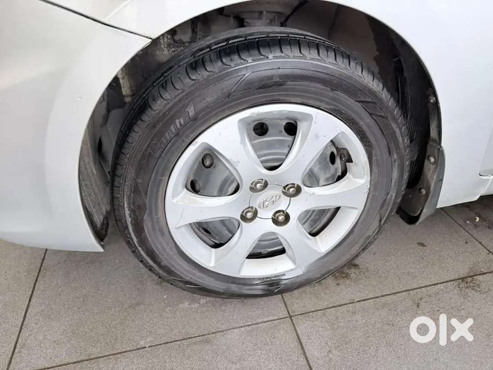 Hyundai Fluidic Verna 2013