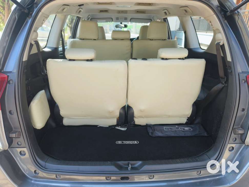 Toyota Innova Crysta, 2016, Diesel