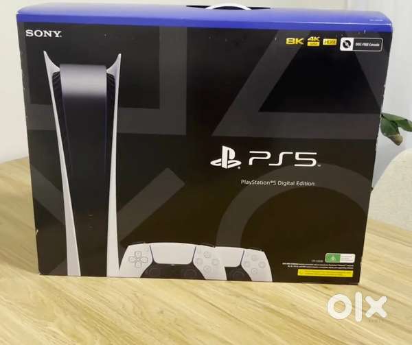 PLAYSTATION 5 PS5 Bundle: Console & Controller, Dual Edge Controller