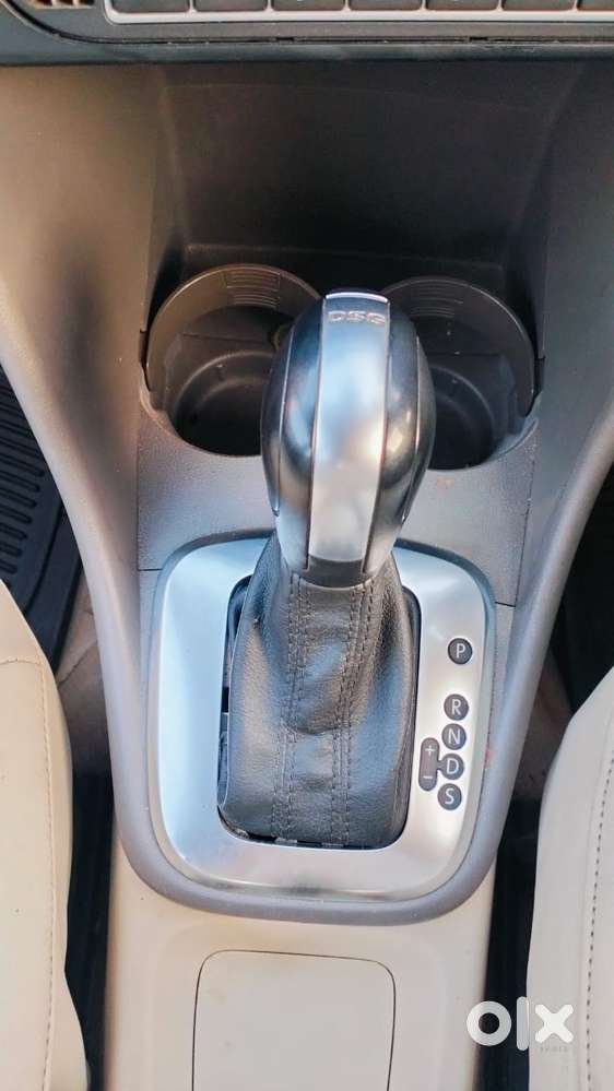Volkswagen Vento, 2015, Petrol