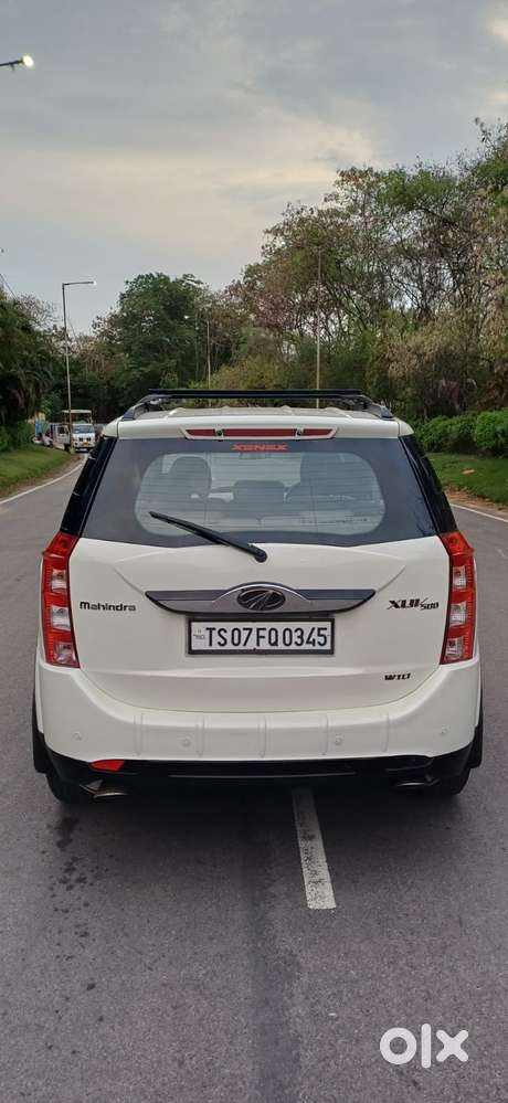 Mahindra Xuv500 2.2 W10, 2016, Diesel