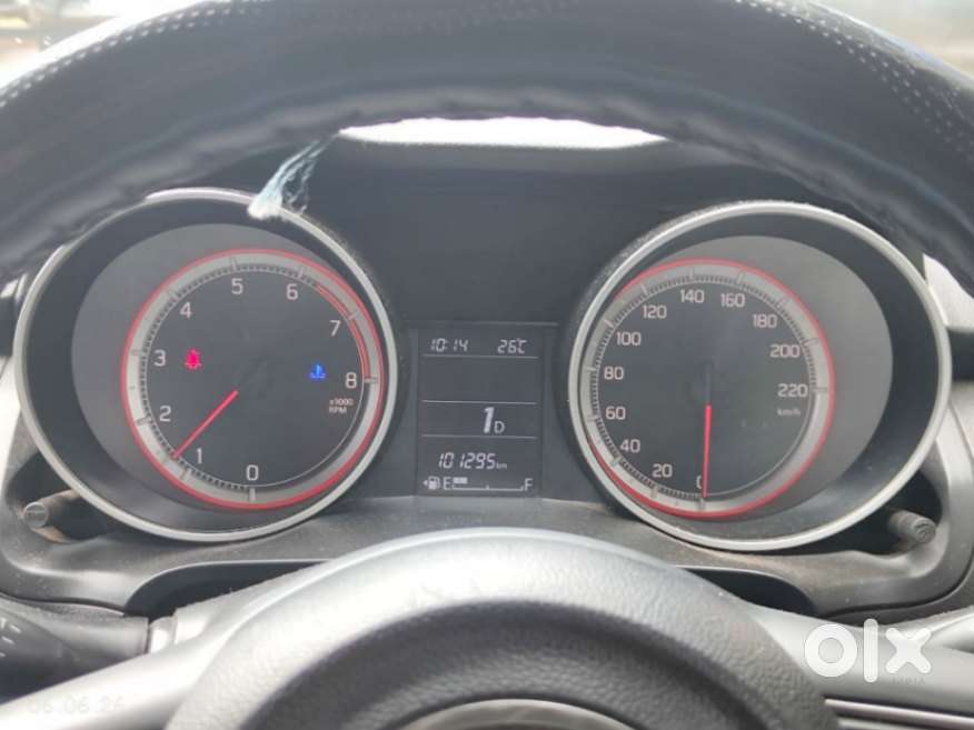 Maruti Suzuki Swift Amt Zxi, 2018, Petrol